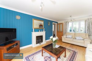 Sitting Room- click for photo gallery